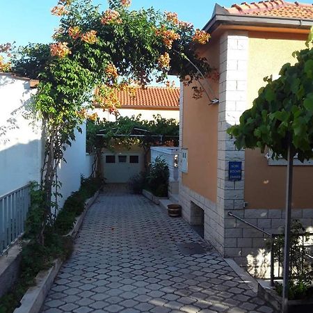 Villa Vinka Orebić Εξωτερικό φωτογραφία